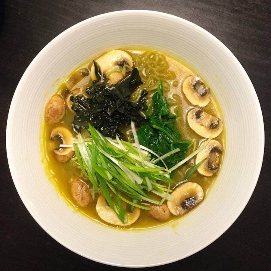 Sautéed Mushrooms & Spinach Instant Top Ramen