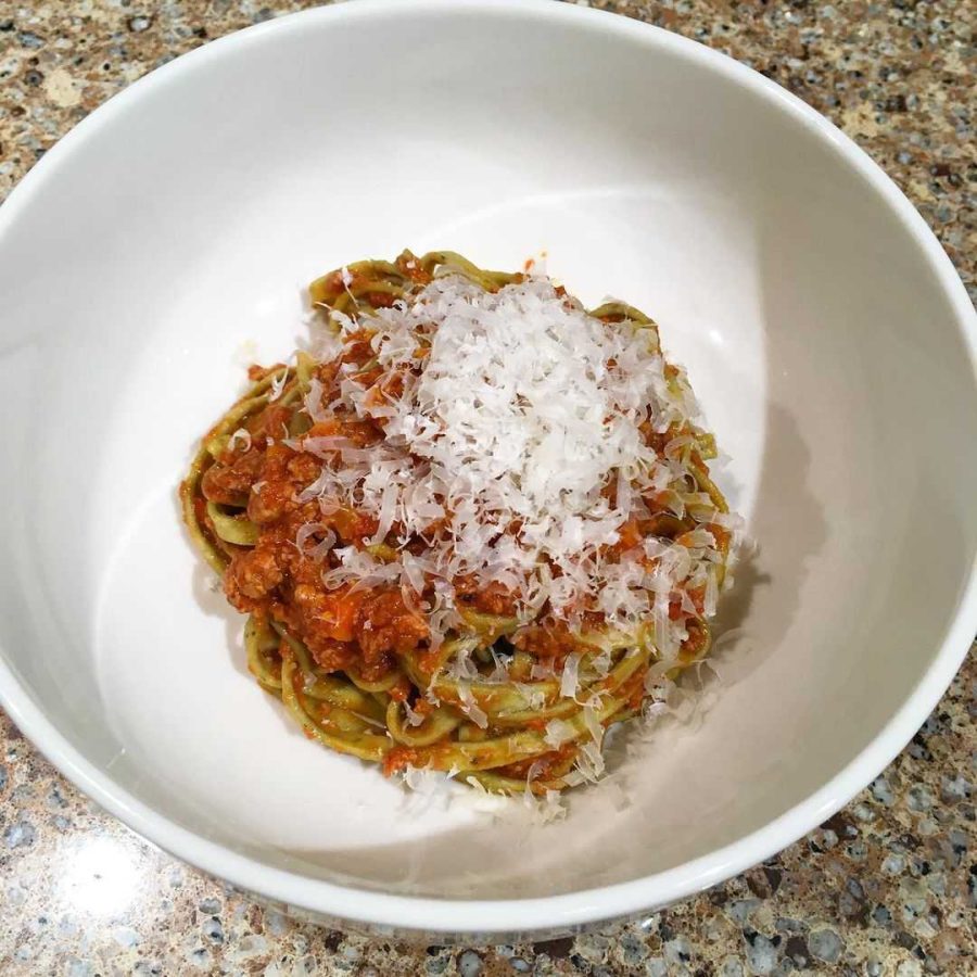 spinach linguine bolognese