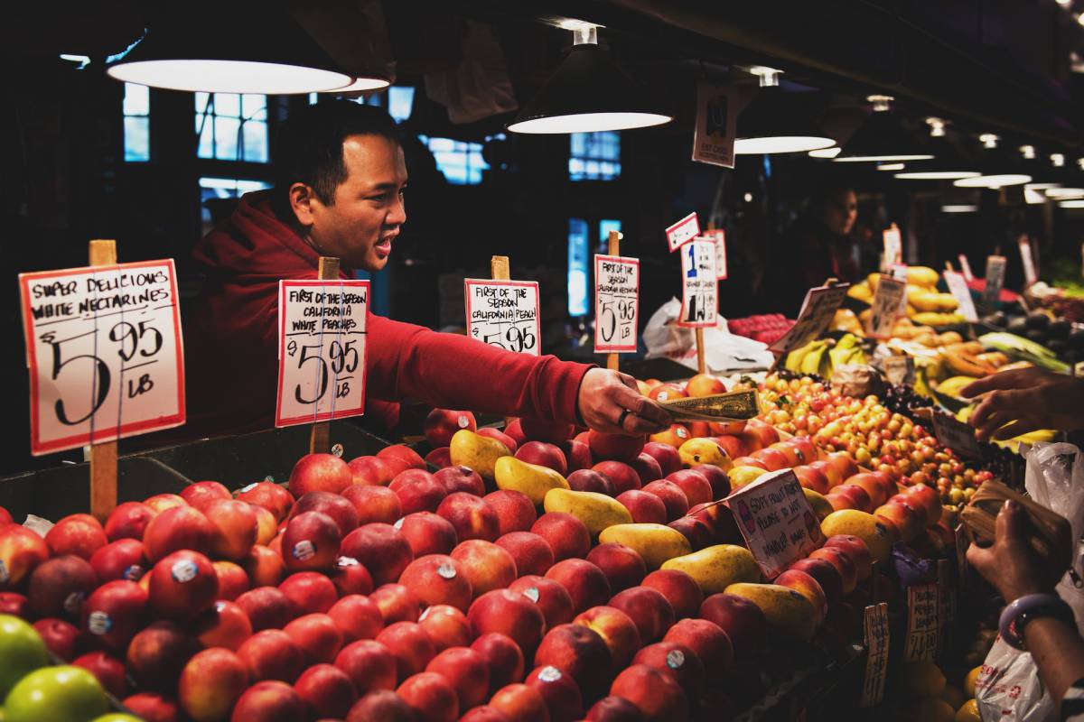 Best Food Saving Tips - Buy Seasonal Produce